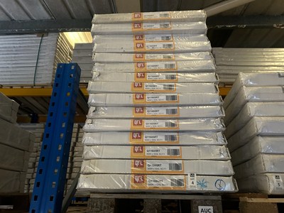 Lot 4 - PALLET OF 30 QUINN STANDARD PANEL RADIATORS...