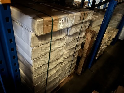 Lot 24 - PALLET OF 18 QUINN STANDARD PANEL RADIATORS...