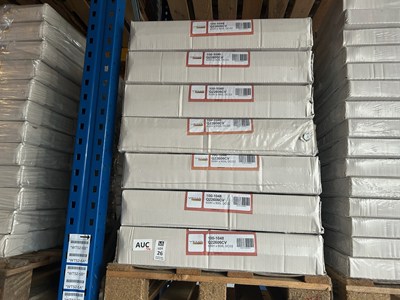 Lot 26 - PALLET OF 15 QUINN/VEHA STANDARD PANEL...