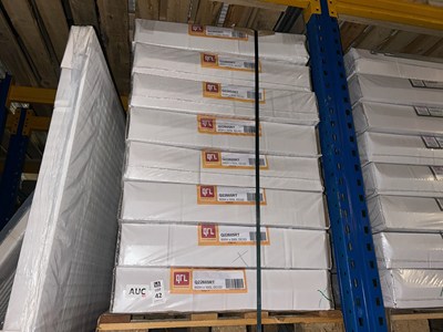 Lot 42 - PALLET OF 16 QUINN STANDARD PANEL RADIATORS...