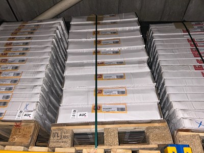 Lot 49 - PALLET OF 18 QUINN STANDARD PANEL RADIATORS...