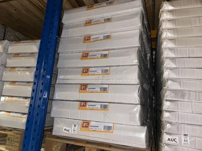 Lot 52 - PALLET OF 16 QUINN STANDARD PANEL RADIATORS...