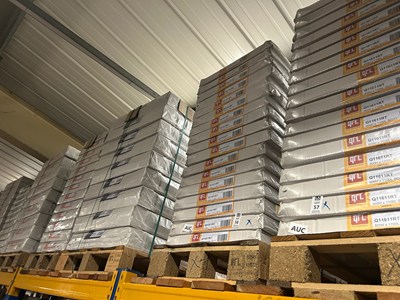 Lot 58 - PALLET OF 17 QUINN STANDARD PANEL RADIATORS...