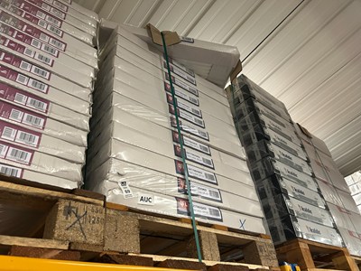 Lot 69 - PALLET OF 26 QUINN STANDARD PANEL RADIATORS...