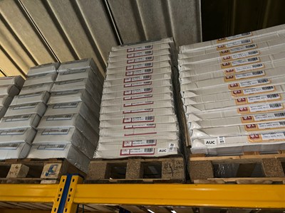 Lot 88 - PALLET OF 17 QUINN/BARLO STANDARD PANEL...