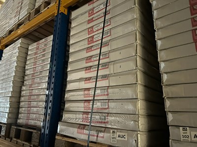 Lot 101 - PALLET OF 26 QUINN STANDARD PANEL RADIATORS...
