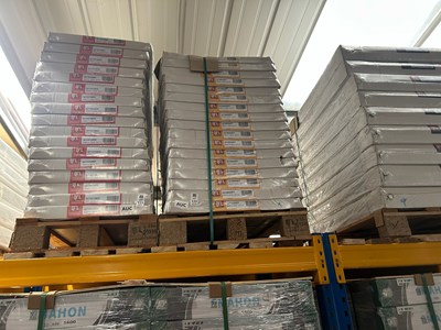Lot 116 - PALLET OF 34 QUINN STANDARD PANEL RADIATORS...