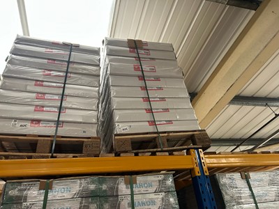 Lot 119 - PALLET OF 18 QUINN STANDARD PANEL RADIATORS...