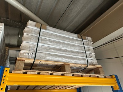 Lot 122 - PALLET OF 5 QUINN STANDARD PANEL RADIATORS T22...