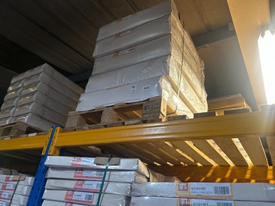 Lot 153 - PALLET OF 5 QUINN STANDARD PANEL RADIATORS T33...