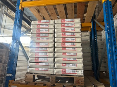 Lot 180 - PALLET OF 22 QUINN STANDARD PANEL RADIATORS...