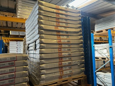Lot 265 - PALLET OF 17 QUINN STANDARD PANEL RADIATORS...