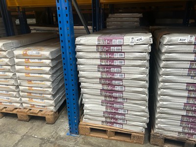 Lot 293 - PALLET OF 15 QUINN/WICKES STANDARD PANEL...