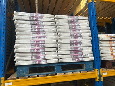 Lot 298 - PALLET OF 52 QUINN/WICKES STANDARD PANEL...