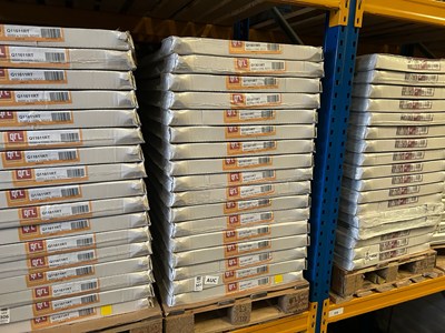 Lot 307 - PALLET OF 17 QUINN STANDARD PANEL RADIATORS...