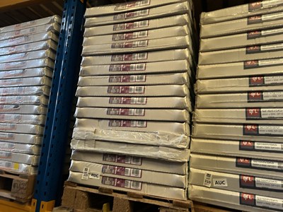Lot 309 - PALLET OF 34 QUINN/WICKES STANDARD PANEL...