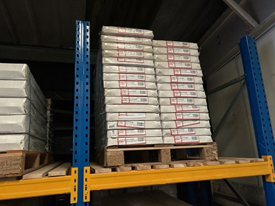 Lot 319 - PALLET OF 29 QUINN/BARLO STANDARD PANEL...