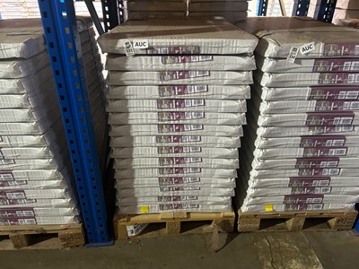 Lot 331 - PALLET OF 15 QUINN/WICKES STANDARD PANEL...