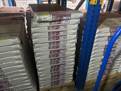 Lot 335 - PALLET OF 18 QUINN/WICKES STANDARD PANEL...