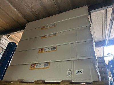 Lot 337 - PALLET OF 5 QUINN STANDARD PANEL RADIATORS T33...