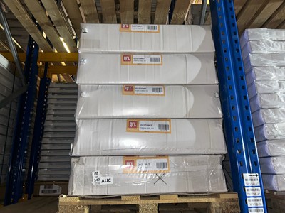 Lot 347 - PALLET OF 5 QUINN STANDARD PANEL RADIATORS T33...